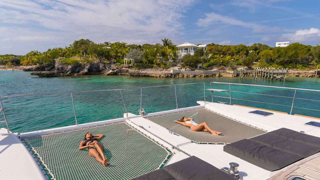 catamaran_jans_felion_foredeck2 catamaran_jans_felion_foredeck2
