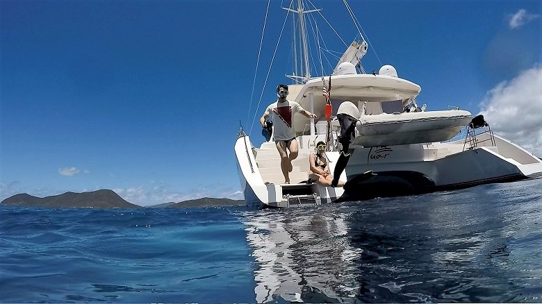 catamaran_luar_blog-1 catamaran_luar_blog-1