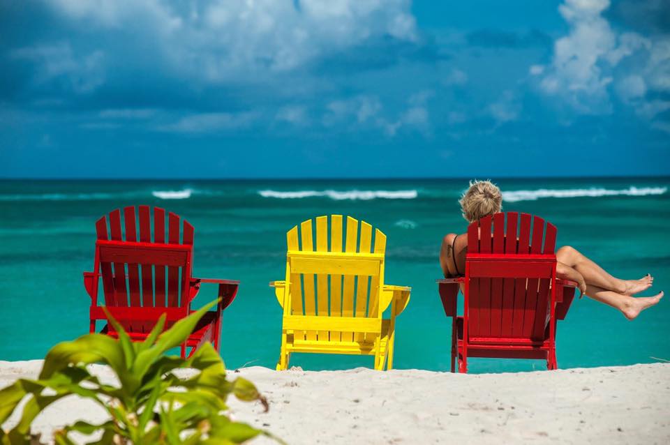 cow_wreck_beach_chairs cow_wreck_beach_chairs