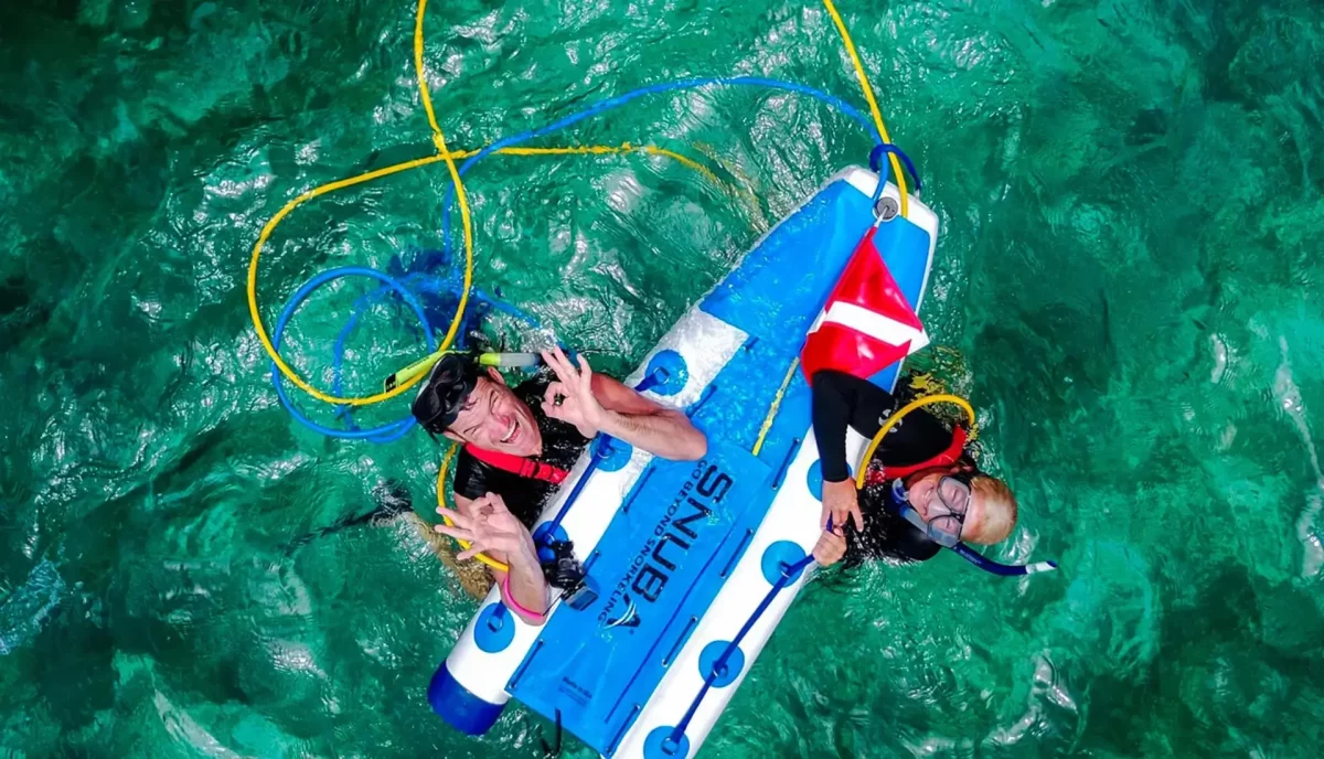 Guests SNUBA diving at Leverick Bay, BVI
