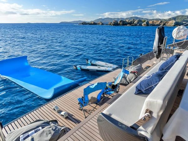 Catamaran_Gracious_aft_deck Catamaran_Gracious_aft_deck
