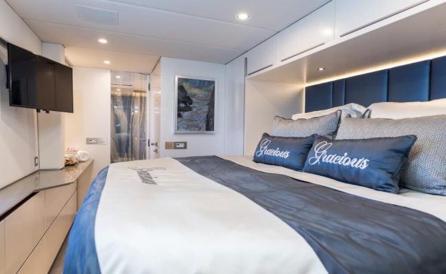 Catamaran_Gracious_stateroom Catamaran_Gracious_stateroom