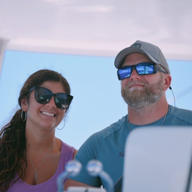 Power_Catamaran_Ultra_crew Power_Catamaran_Ultra_crew