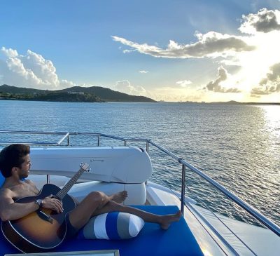 angeleyes_netflix_stmaarten angeleyes_netflix_stmaarten