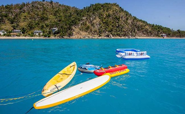 catamaran_azuria_watertoys2 catamaran_azuria_watertoys2