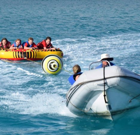 catamaran_braveheart_watersports catamaran_braveheart_watersports