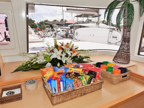 catamaran_copper_penny_snackstation catamaran_copper_penny_snackstation