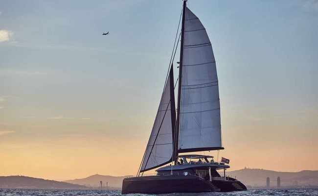 catamaran_endless_horizon_single catamaran_endless_horizon_single