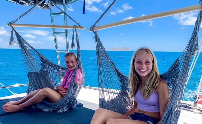 catamaran_lsland_hoppin_family_hammocks catamaran_lsland_hoppin_family_hammocks