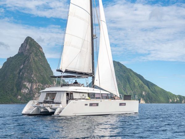 catamaran_respite_at_sea_sailing1 catamaran_respite_at_sea_sailing1