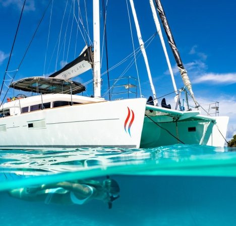 catamaran_twin_flame_featured catamaran_twin_flame_featured