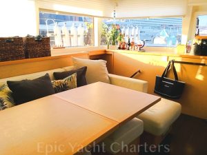 catamaran_viramar._salon_dining catamaran_viramar._salon_dining