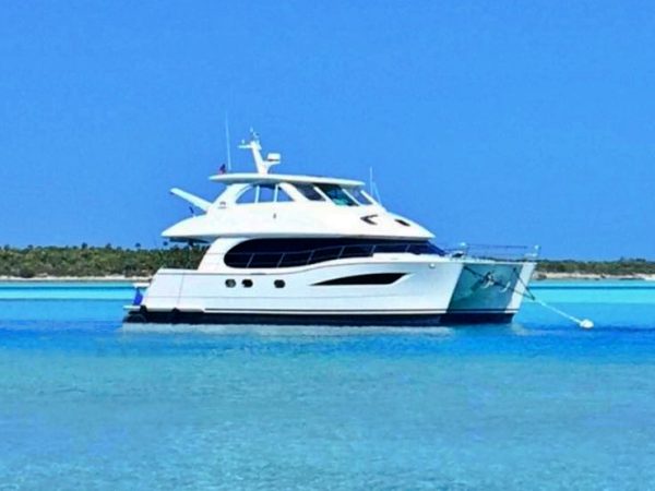 power_catamaran_mystic_single power_catamaran_mystic_single